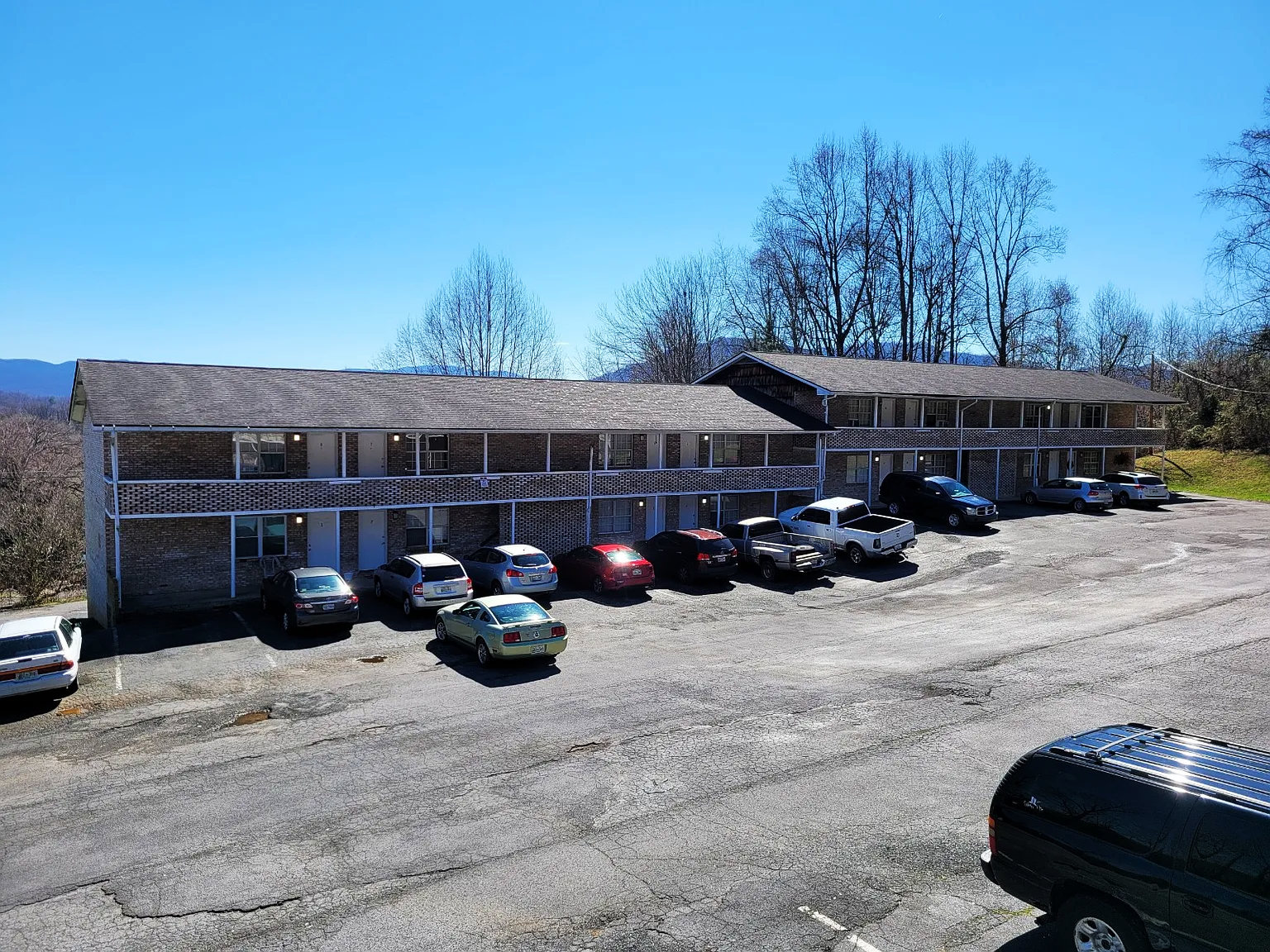 Property main image